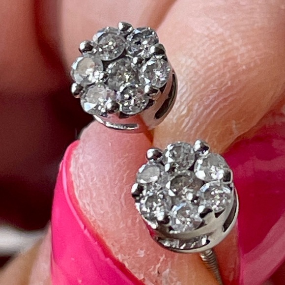 14k White Gold Diamond Cluster Stud Earrings - Picture 8 of 11